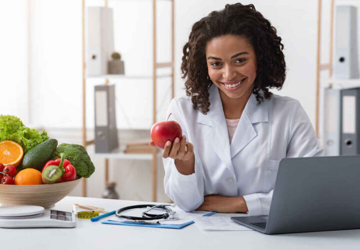 online dietitian in dubai