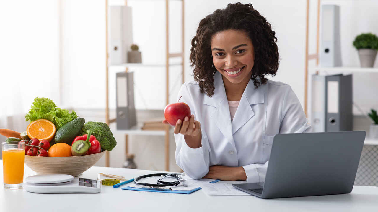 online dietitian in dubai